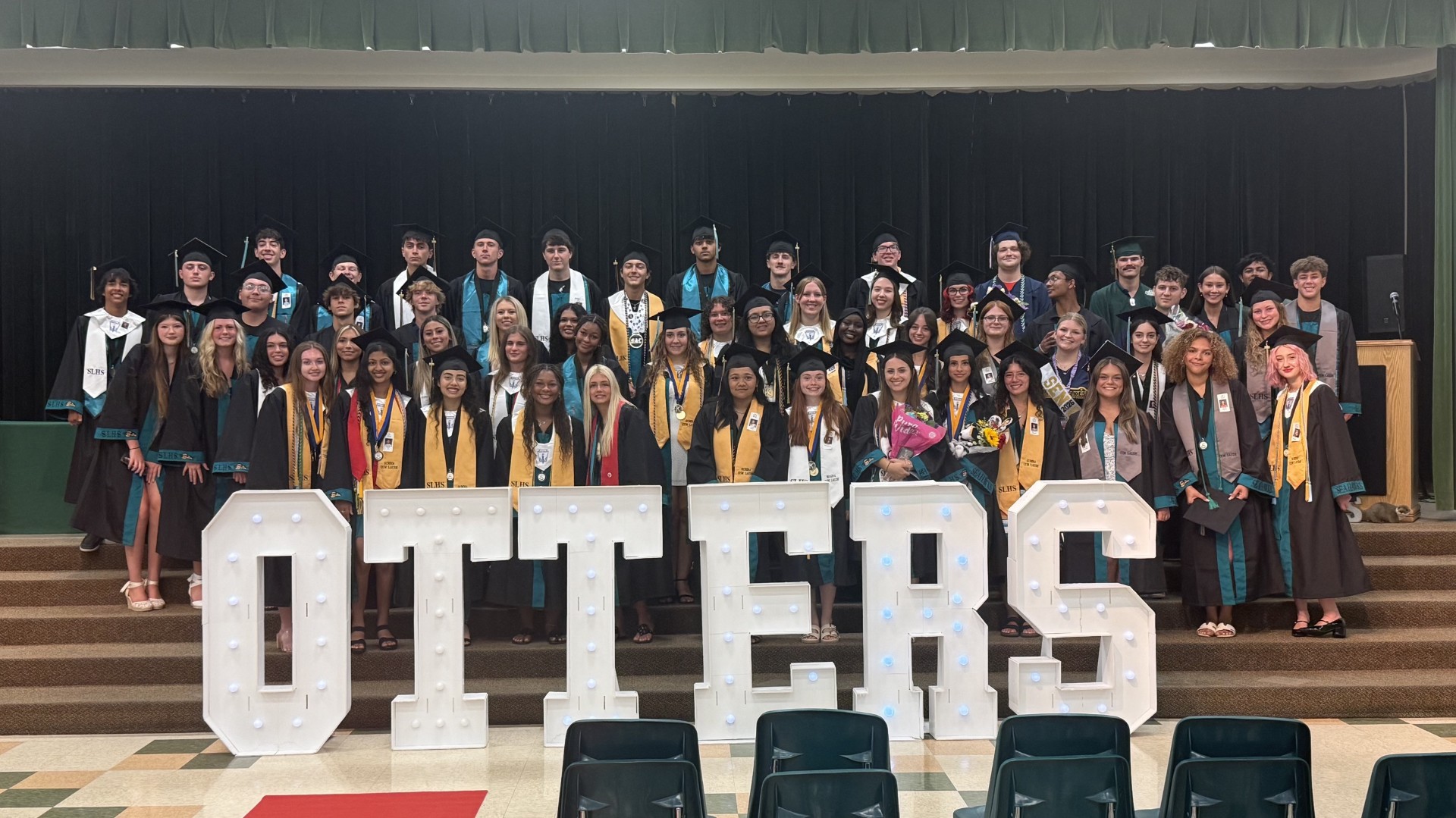 Congrats Seniors! - <p>We are so proud of all our 5th grade Otters! We had a wonderful ceremony as we celebrated our 5th graders moving on to Middle School. We also had returning High School Seniors lead our clap out. It was an amazing morning! We wish all the best luck to our 5th graders and graduating Seniors.&nbsp;</p>