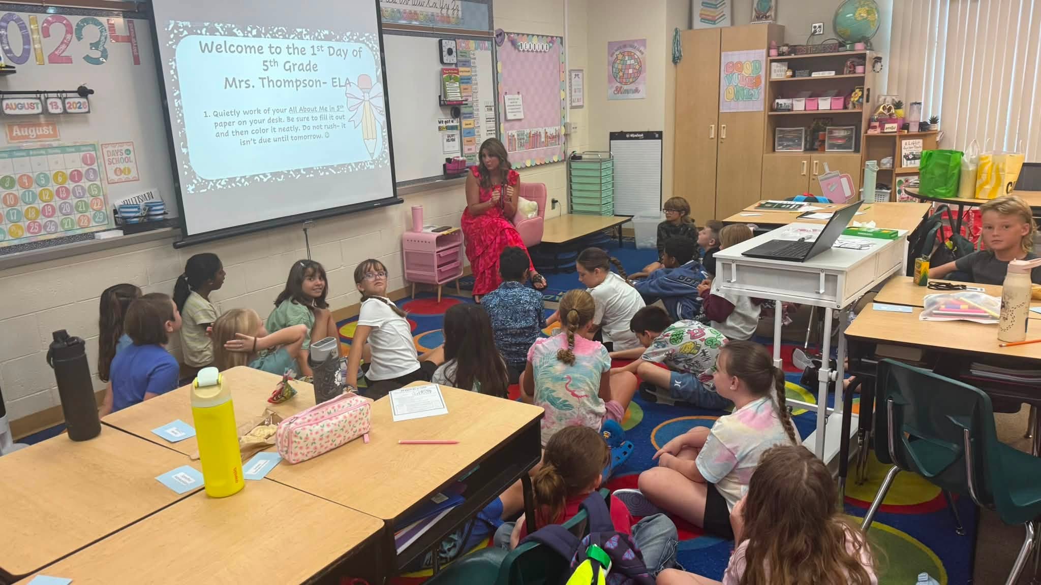 gifted pod - <p>Welcome Back Students! We are looking forward to an amazing year at Oakstead. Teamwork makes the Dream work!</p>